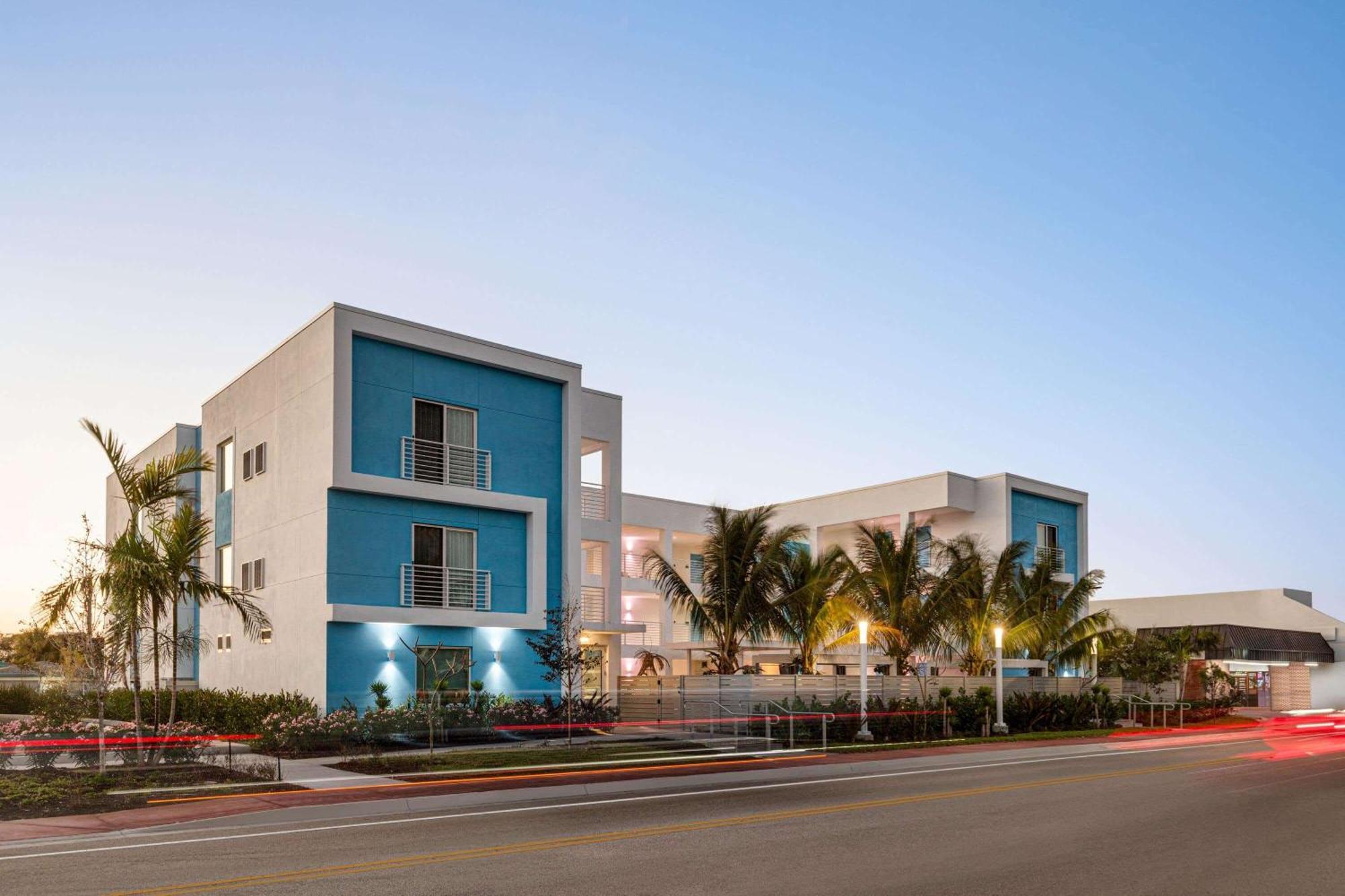 Sea Glass Beach Place, Trademark Collection By Wyndham Lauderdale-by-the-Sea Dış mekan fotoğraf